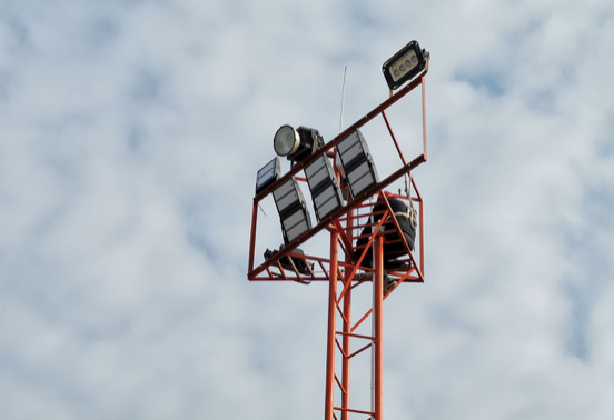 LED High Mast Light Standards LED მაღალი ანძის განათების სტანდარტები